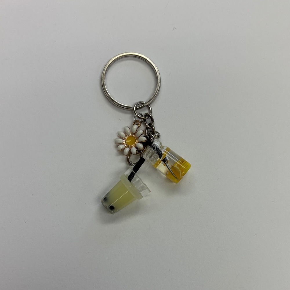 Daisy and Drink Charm Keychain